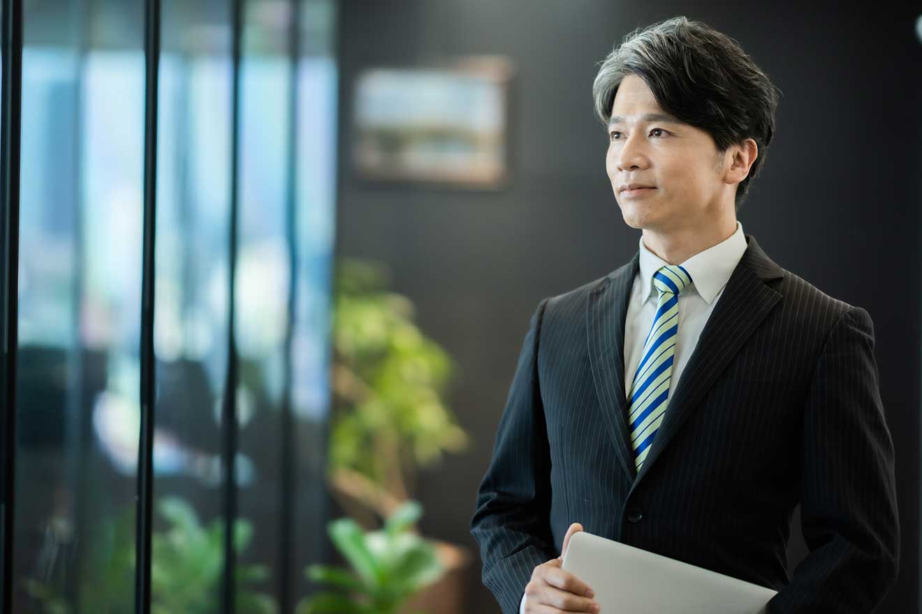 監査役とはどんな役員?役割や必要な資格・要件、設置義務、IPOを目指す場合の対応などを解説